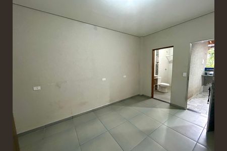 Quarto  de casa para alugar com 1 quarto, 250m² em Parque Continental I, Guarulhos