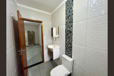 Casa para alugar com 250m², 1 quarto e 2 vagas Casa para alugar com 250m², 1 quarto e 2 vagasBanheiro