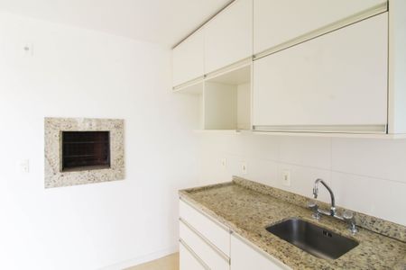 Apartamento para alugar com 80m², 2 quartos e 1 vaga Apartamento para alugar com 80m², 2 quartos e 1 vagaCozinha e Área de Serviço