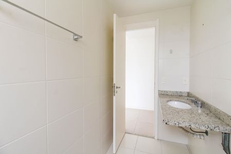 Apartamento para alugar com 80m², 2 quartos e 1 vaga Apartamento para alugar com 80m², 2 quartos e 1 vagaBanheiro da Suíte