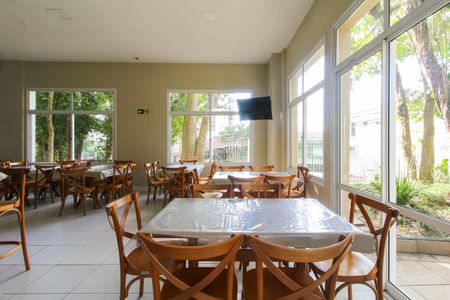 Apartamento para alugar com 80m², 2 quartos e 1 vaga Apartamento para alugar com 80m², 2 quartos e 1 vagaÁrea comum - Salão de festas