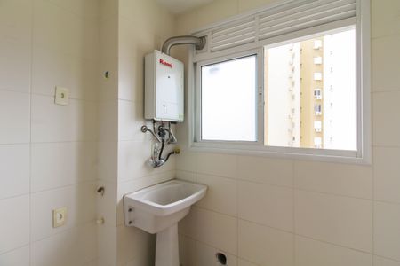 Apartamento para alugar com 80m², 2 quartos e 1 vaga Apartamento para alugar com 80m², 2 quartos e 1 vagaCozinha e Área de Serviço