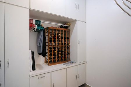 Apartamento à venda com 260m², 4 quartos e 4 vagasÁrea de serviço