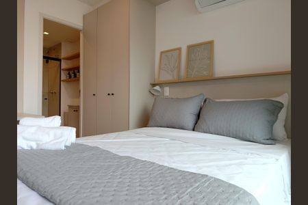 Estúdio de kitnet/studio para alugar com 1 quarto, 20m² em Pinheiros, São Paulo