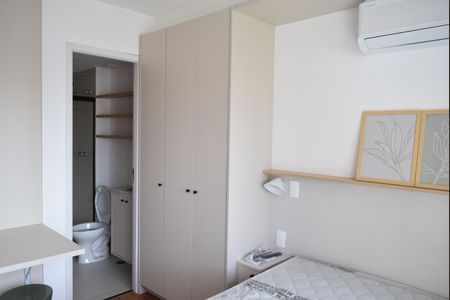 Estúdio de kitnet/studio para alugar com 1 quarto, 22m² em Pinheiros, São Paulo