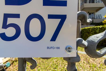 Apartamento à venda com 60m², 2 quartos e 1 vaga Apartamento à venda com 60m², 2 quartos e 1 vagaPlaca