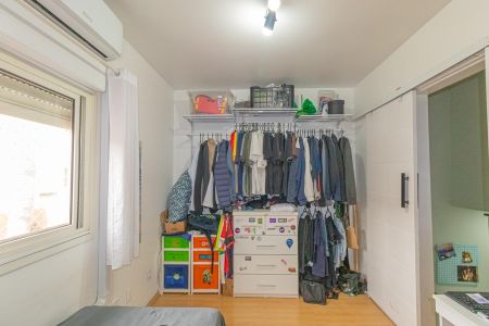 Quarto 1 de casa de condomínio à venda com 2 quartos, 103m² em Rio Branco, Canoas