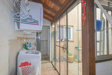Casa de condomínio à venda com 103m², 2 quartos e 2 vagasÁrea de Serviço