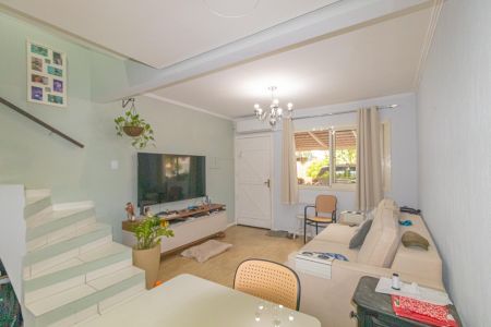 Casa de condomínio à venda com 103m², 2 quartos e 2 vagasSala