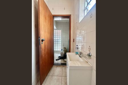 Casa para alugar com 180m², 3 quartos e 3 vagasBanheiro