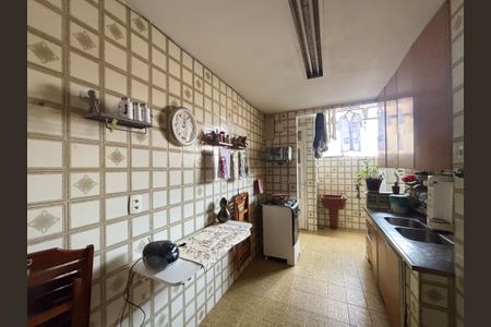 Apartamento à venda com 103m², 2 quartos e sem vaga Apartamento à venda com 103m², 2 quartos e sem vagaCozinha