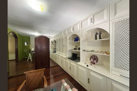 Apartamento à venda com 103m², 2 quartos e sem vaga Apartamento à venda com 103m², 2 quartos e sem vagaSala de jantar