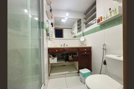 Apartamento à venda com 103m², 2 quartos e sem vaga Apartamento à venda com 103m², 2 quartos e sem vagaSuíte - banheiro