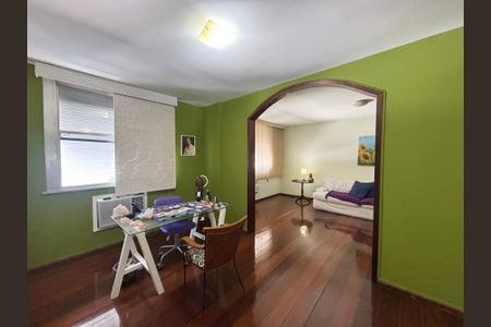 Apartamento à venda com 103m², 2 quartos e sem vaga Apartamento à venda com 103m², 2 quartos e sem vagaSala de jantar