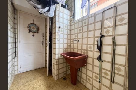 Apartamento à venda com 103m², 2 quartos e sem vaga Apartamento à venda com 103m², 2 quartos e sem vagaÁrea de serviço