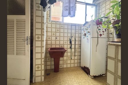 Apartamento à venda com 103m², 2 quartos e sem vaga Apartamento à venda com 103m², 2 quartos e sem vagaÁrea de serviço