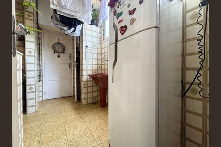 Apartamento à venda com 103m², 2 quartos e sem vaga Apartamento à venda com 103m², 2 quartos e sem vagaÁrea de serviço