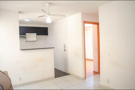 Apartamento para alugar com 2 quartos, 48m² em Chácara Bela Vista, Goiânia