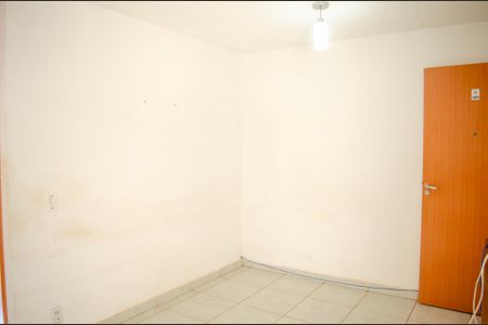 Apartamento para alugar com 2 quartos, 48m² em Chácara Bela Vista, Goiânia