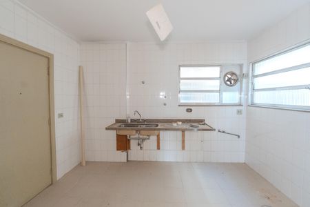 Apartamento à venda com 110m², 2 quartos e 1 vagaCozinha
