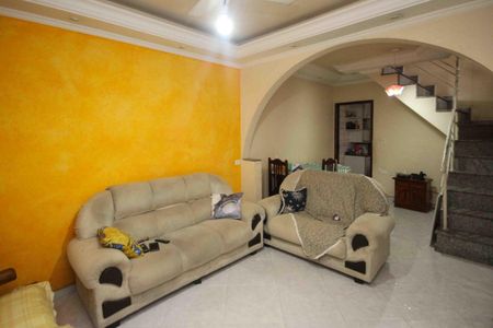 Casa à venda com 2 quartos, 250m² em Vila Tolstoi, São Paulo