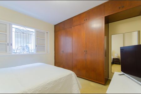 Casa para alugar com 248m², 3 quartos e 2 vagas Casa para alugar com 248m², 3 quartos e 2 vagasSuíte