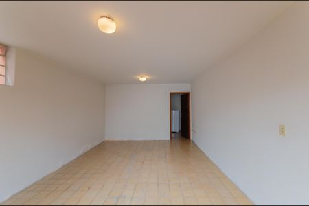 Casa para alugar com 248m², 3 quartos e 2 vagas Casa para alugar com 248m², 3 quartos e 2 vagasGaragem