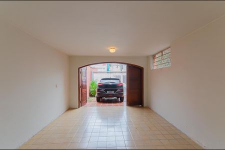 Casa para alugar com 248m², 3 quartos e 2 vagas Casa para alugar com 248m², 3 quartos e 2 vagasGaragem