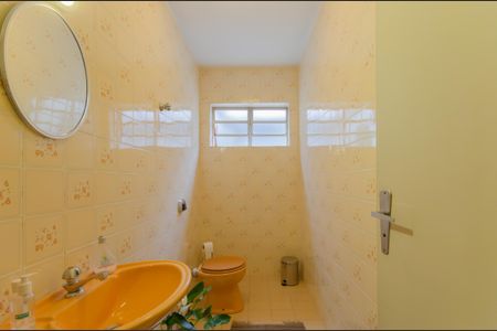 Casa para alugar com 248m², 3 quartos e 2 vagas Casa para alugar com 248m², 3 quartos e 2 vagasLavabo