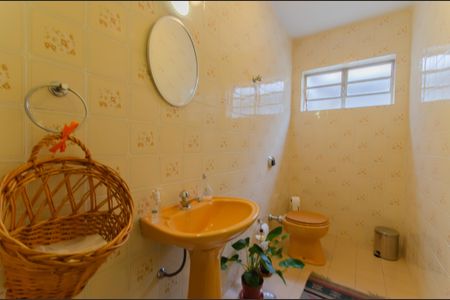 Casa para alugar com 248m², 3 quartos e 2 vagas Casa para alugar com 248m², 3 quartos e 2 vagasLavabo