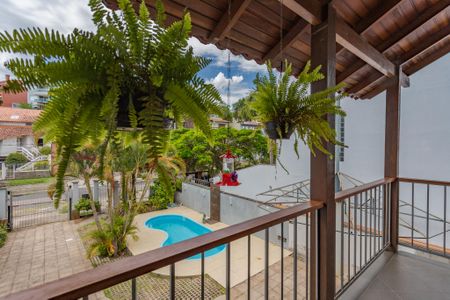 Sala de casa à venda com 4 quartos, 317m² em Chácara das Pedras, Porto Alegre