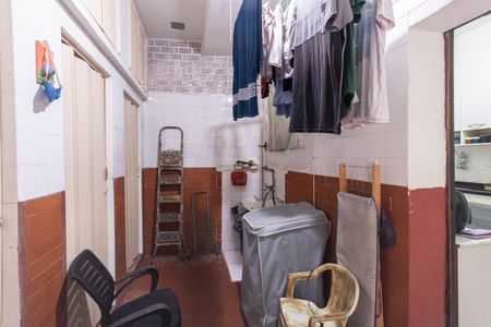 Casa à venda com 147m², 3 quartos e sem vagaÁrea de Serviço