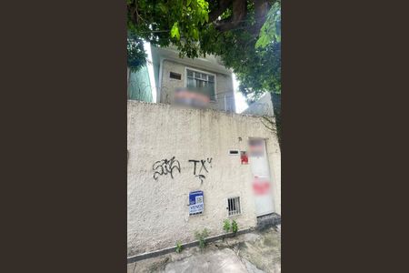 Casa à venda com 147m², 3 quartos e sem vaga Casa à venda com 147m², 3 quartos e sem vagaPlaquinha