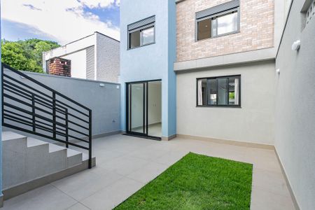 Casa à venda com 148m², 3 quartos e 2 vagasQuintal