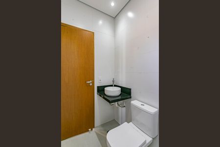 Casa à venda com 148m², 3 quartos e 2 vagasBanheiro da Suíte