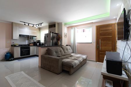 Sala de casa à venda com 2 quartos, 68m² em Cidade Antônio Estêvão de Carvalho, São Paulo