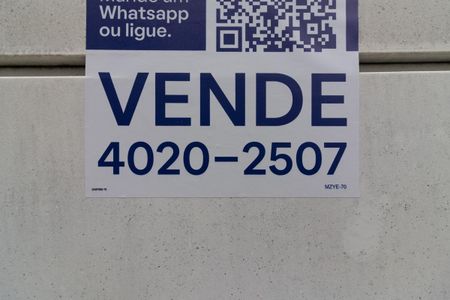 Casa à venda com 68m², 2 quartos e 2 vagasPlaquinha