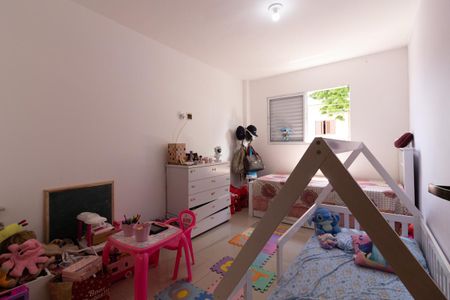 Casa à venda com 68m², 2 quartos e 2 vagasSuíte 2