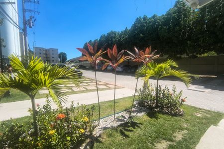 Área comum de apartamento para alugar com 2 quartos, 41m² em Gardênia Azul, Rio de Janeiro