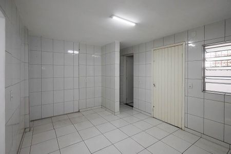Casa para alugar com 100m², 2 quartos e sem vagaCozinha 
