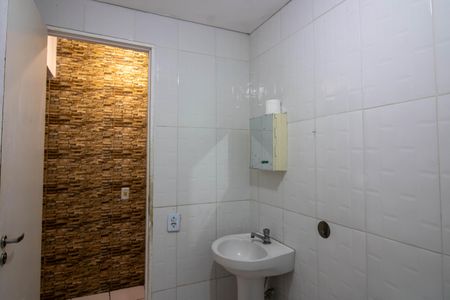 Casa para alugar com 50m², 2 quartos e sem vagaBanheiro