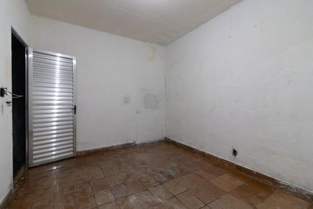 Quarto de casa para alugar com 1 quarto, 15m² em Jardim Santa Maria, São Paulo