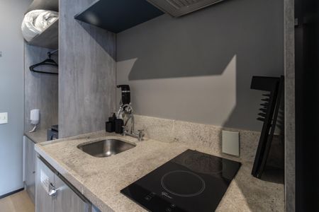 Studio para alugar com 26m², 1 quarto e sem vaga Studio para alugar com 26m², 1 quarto e sem vagaCozinha