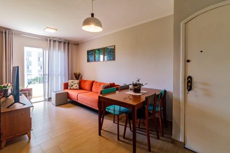 Sala de apartamento à venda com 2 quartos, 57m² em Jardim Jussara, São Paulo