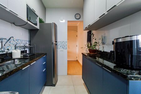 Apartamento à venda com 57m², 2 quartos e 1 vaga Apartamento à venda com 57m², 2 quartos e 1 vagaCozinha