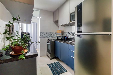 Apartamento à venda com 57m², 2 quartos e 1 vaga Apartamento à venda com 57m², 2 quartos e 1 vagaCozinha
