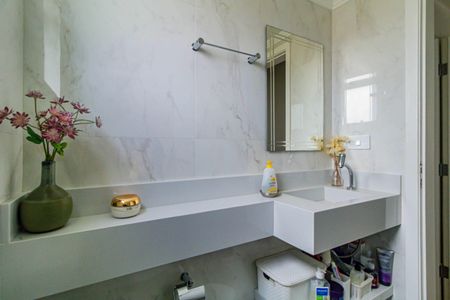 Apartamento à venda com 57m², 2 quartos e 1 vaga Apartamento à venda com 57m², 2 quartos e 1 vagaBanheiro