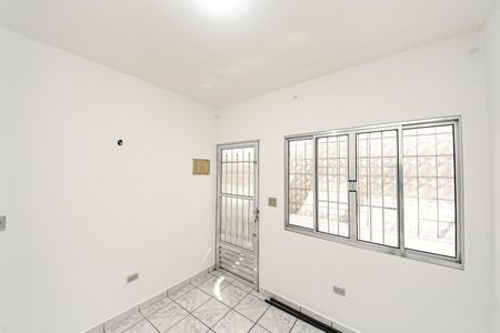 Casa para alugar com 2 quartos, 80m² em Vila Nova York, São Paulo