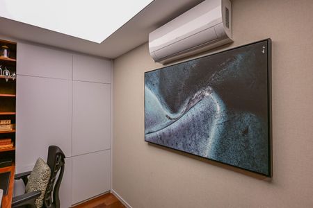 Apartamento à venda com 128m², 2 quartos e 4 vagasEscritório