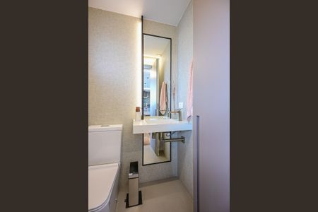 Apartamento à venda com 128m², 2 quartos e 4 vagasLavabo